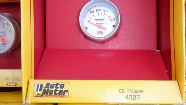 Autometer oil pressure gauge