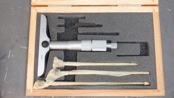 depth micrometer contents